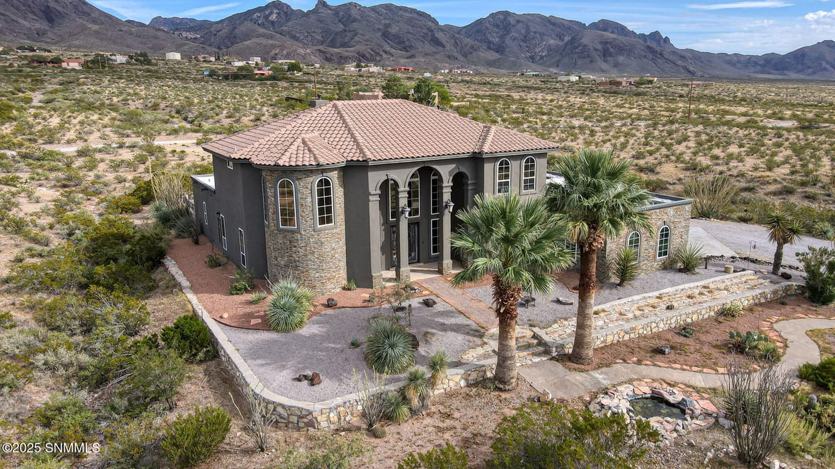 5041 Diamond Mine Road, Las Cruces, NM 88011 photo 5