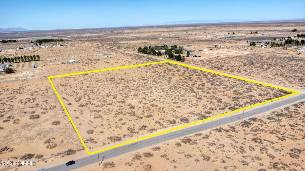 1450 Desert Aire Drive, Chaparral, NM 88081 photo 3