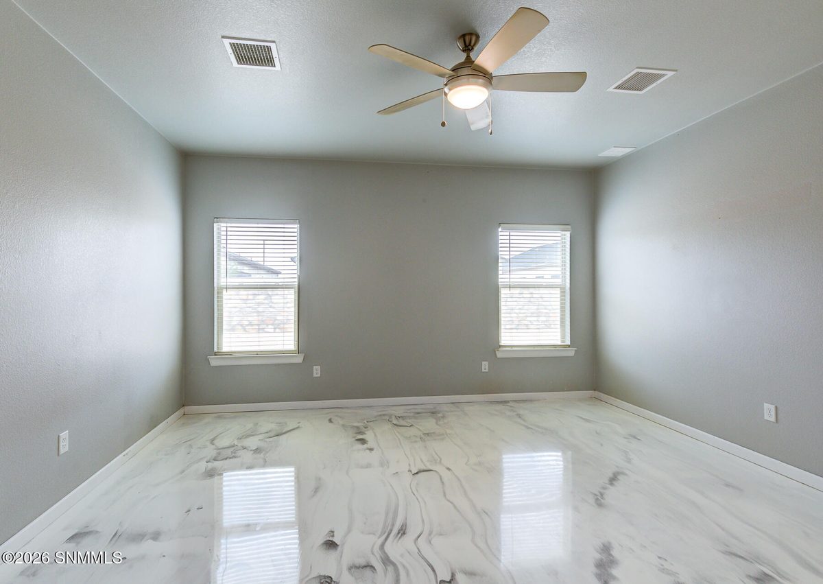 1093 Nickel Hill Avenue, Sunland Park, NM 88008 photo 11