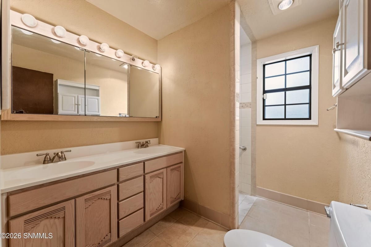 1800 Meadow Lane, Las Cruces, NM 88007 photo 12