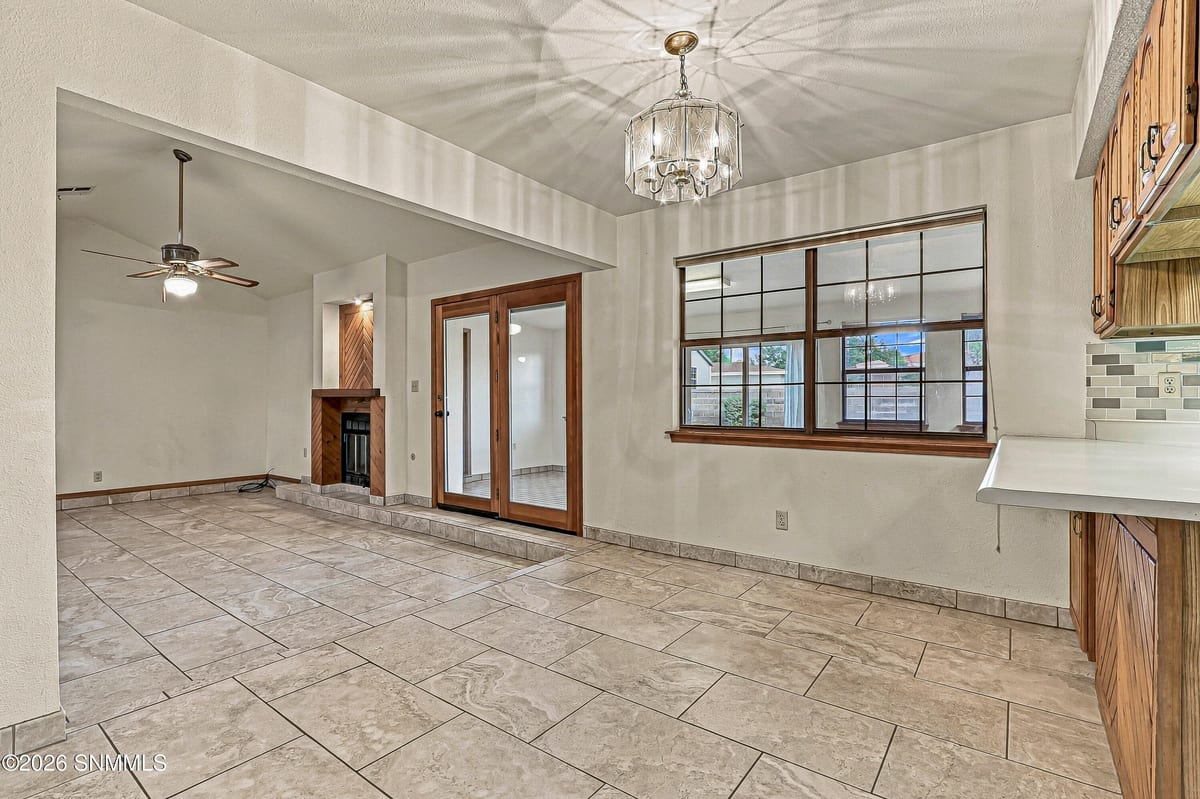 2930 Topley Avenue, Las Cruces, NM 88005 photo 14