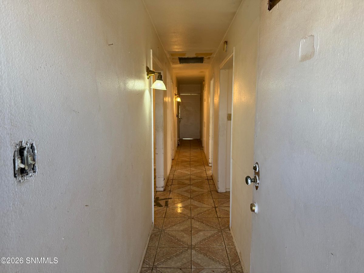 211 E Corpening Avenue, La Mesa, NM 88044 photo 15
