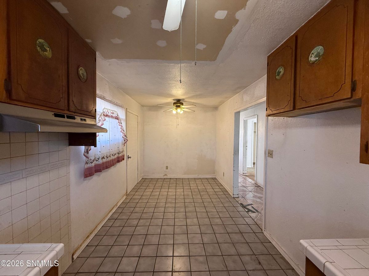 211 E Corpening Avenue, La Mesa, NM 88044 photo 7