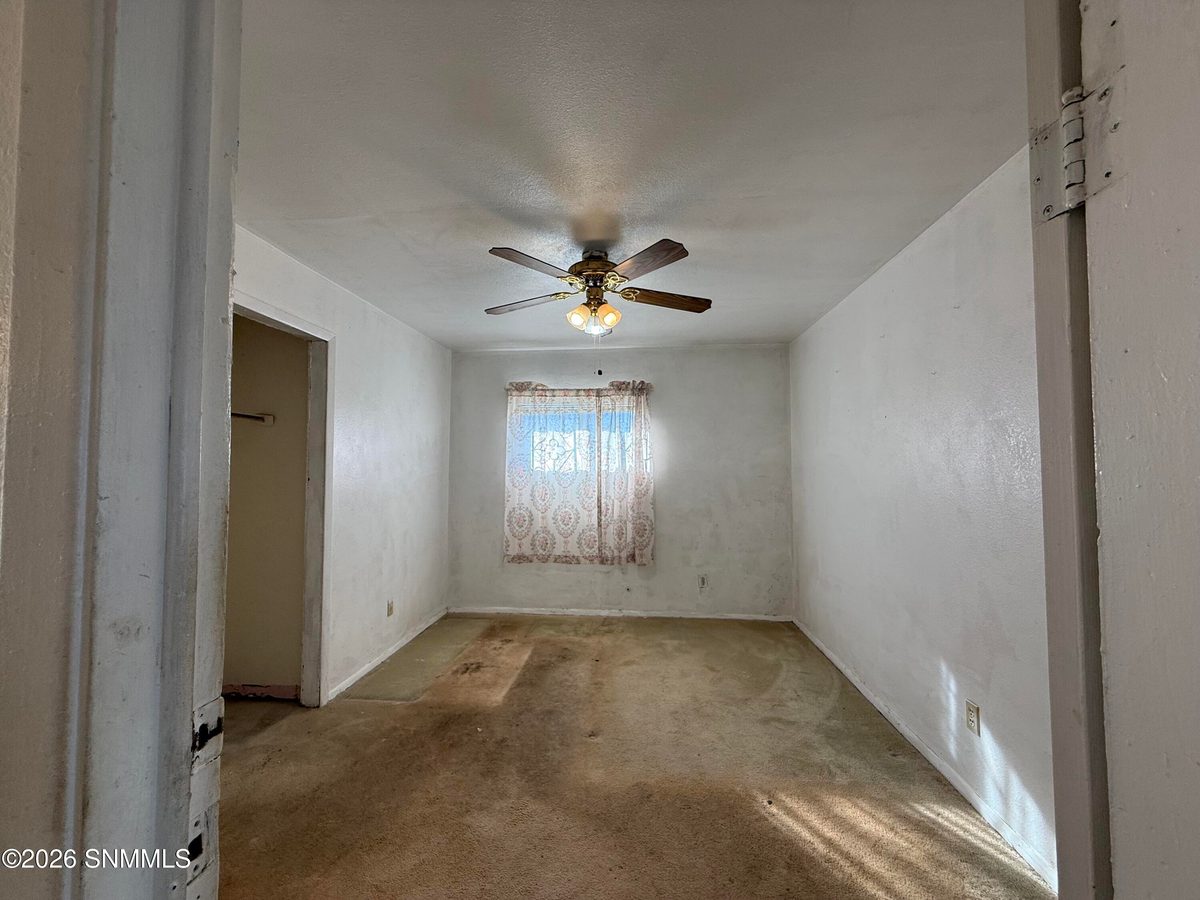 211 E Corpening Avenue, La Mesa, NM 88044 photo 10