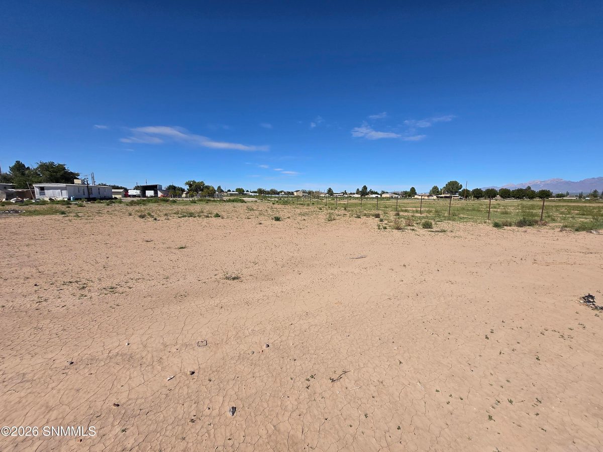 303 Gonzalez Road, La Mesa, NM 88044 photo 7
