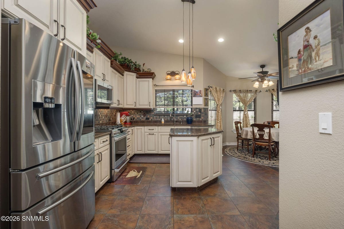 2909 Camino Castillo, Las Cruces, NM 88005 photo 11