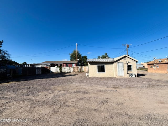 130 W Hill Street, Hatch, NM 87937 photo 2