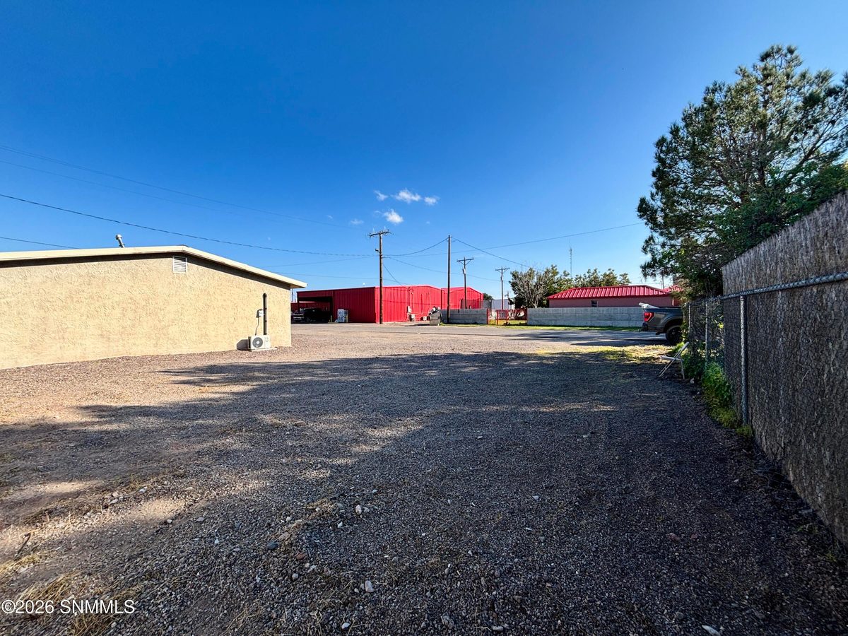 130 W Hill Street, Hatch, NM 87937 photo 5