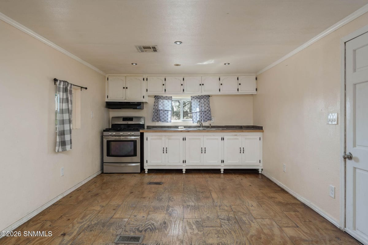2005 Livesay Street, Anthony, NM 88021 photo 11