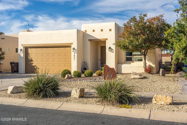 3651 Santa Cecilia Avenue, Las Cruces, NM – 3 bedroom, 1,613 sqft single family residence for sale at $320,000
