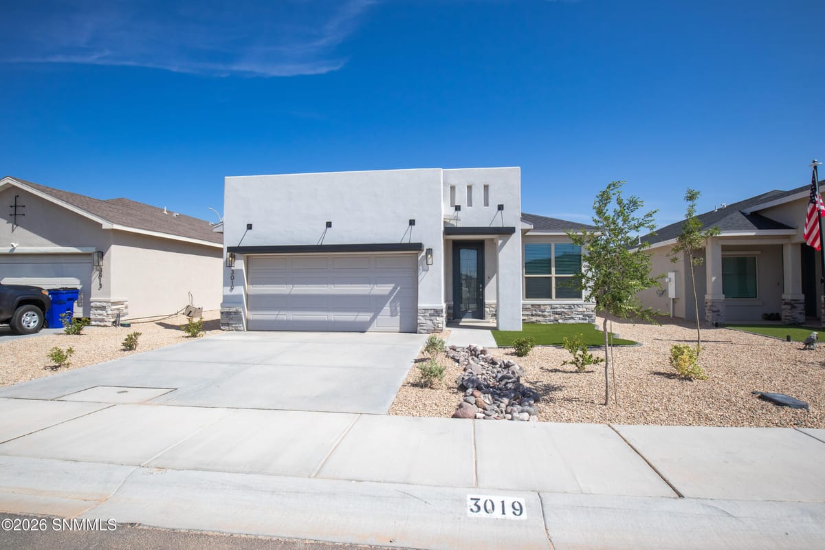 3019 San Jenaro Drive, Las Cruces, NM 88012 photo 2