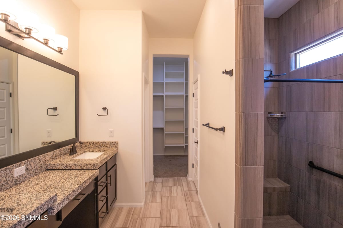 3718 Golden Echo Loop, Las Cruces, NM 88012 photo 14