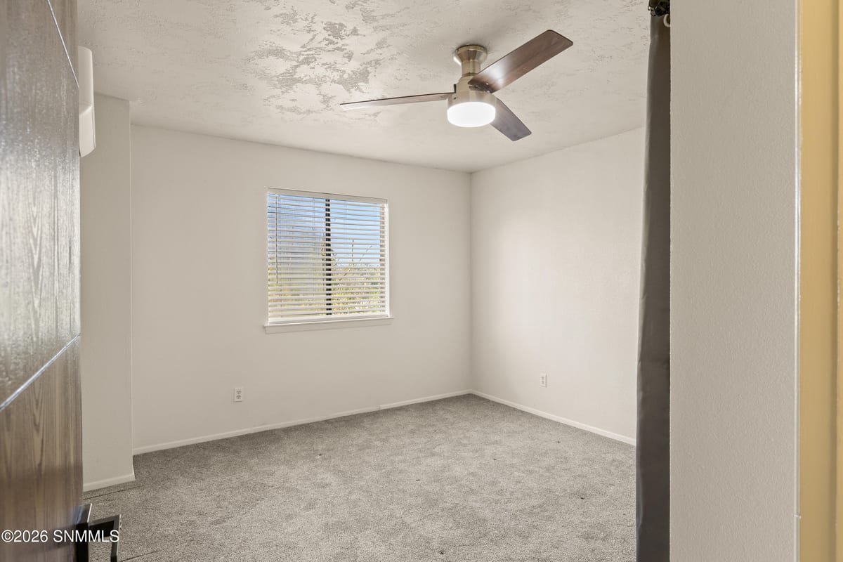 1649 Capitan Avenue, Las Cruces, NM 88001 photo 15