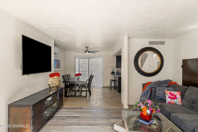 1649 Capitan Avenue, Las Cruces, NM 88001 photo 4