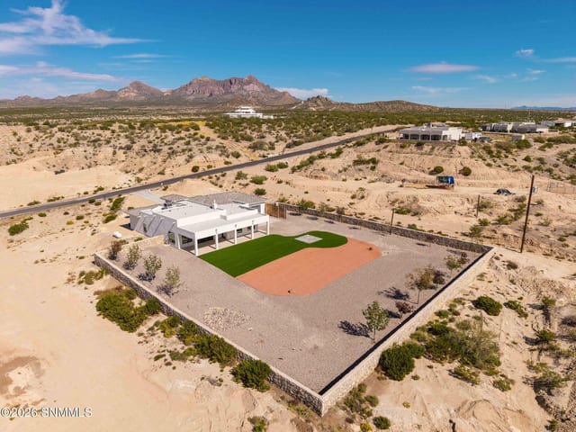 1938 Eclipse Road, Las Cruces, NM 88012 photo 4