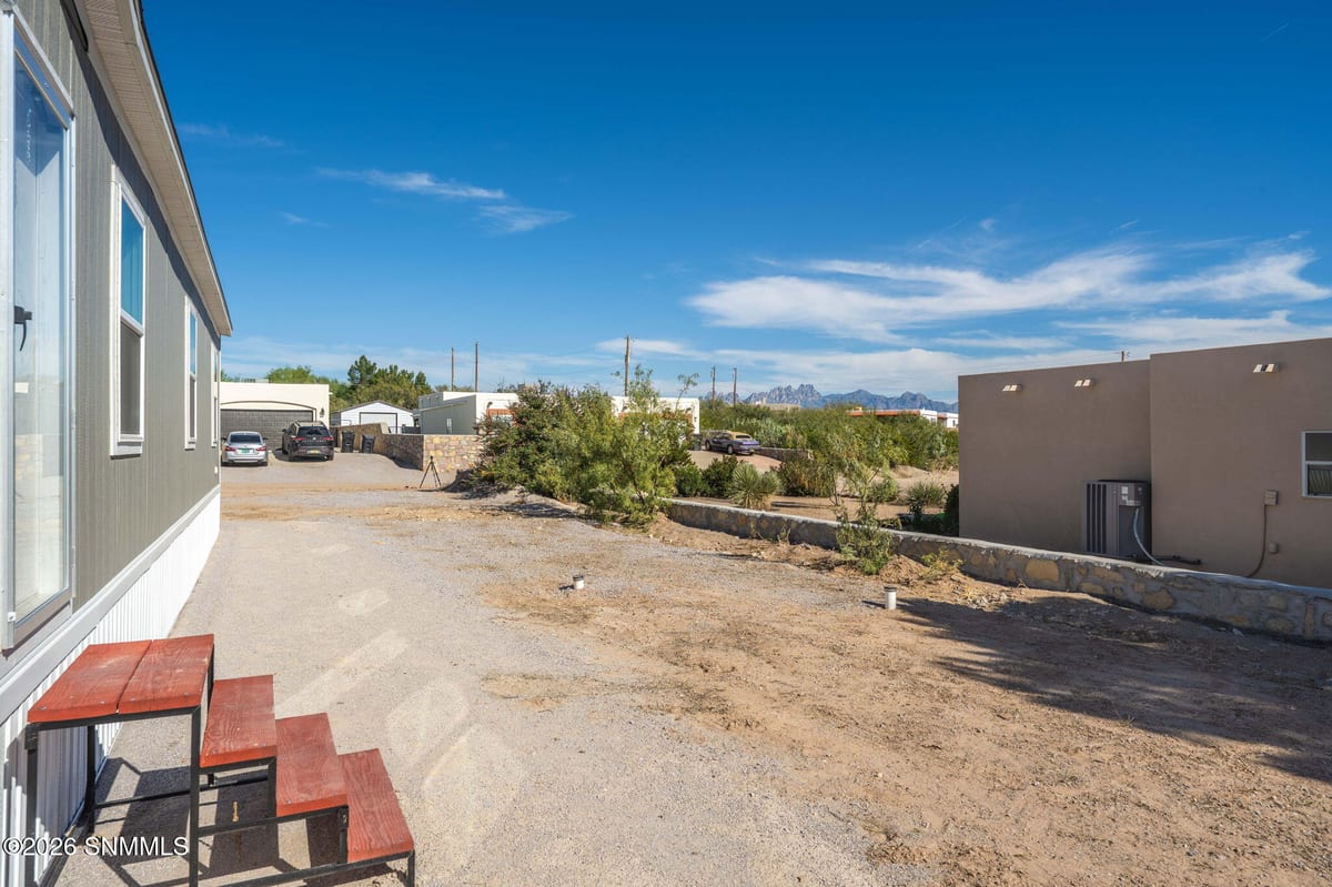 5095 Yuma Street, Las Cruces, NM 88012 photo 2