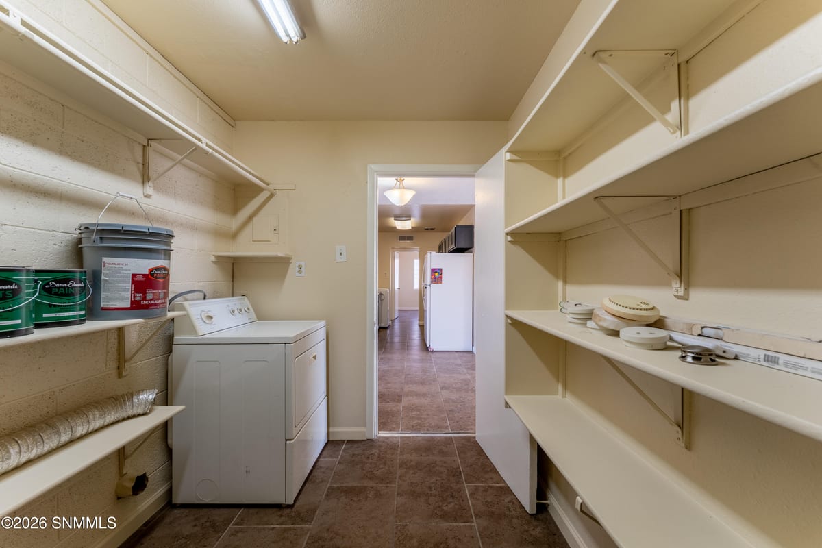 2015 Anderson Drive, Las Cruces, NM 88001 photo 13