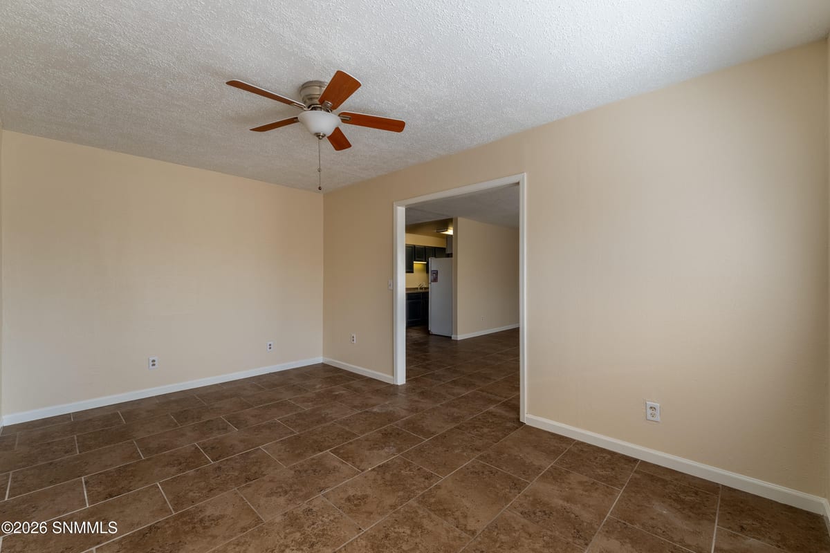 2015 Anderson Drive, Las Cruces, NM 88001 photo 8