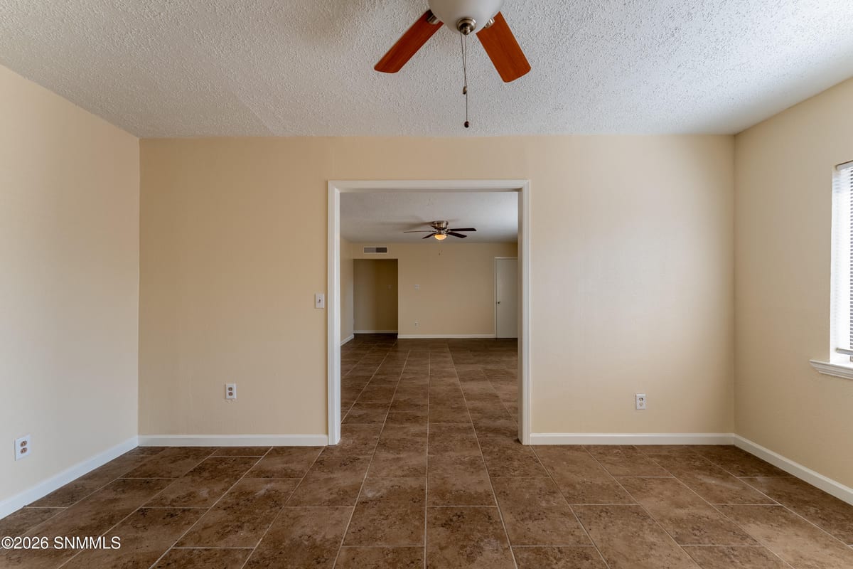 2015 Anderson Drive, Las Cruces, NM 88001 photo 10