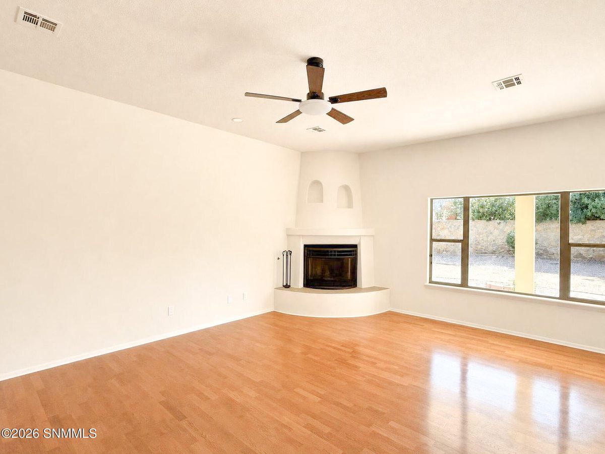 571 Canyon Point Road, Las Cruces, NM 88011 photo 12