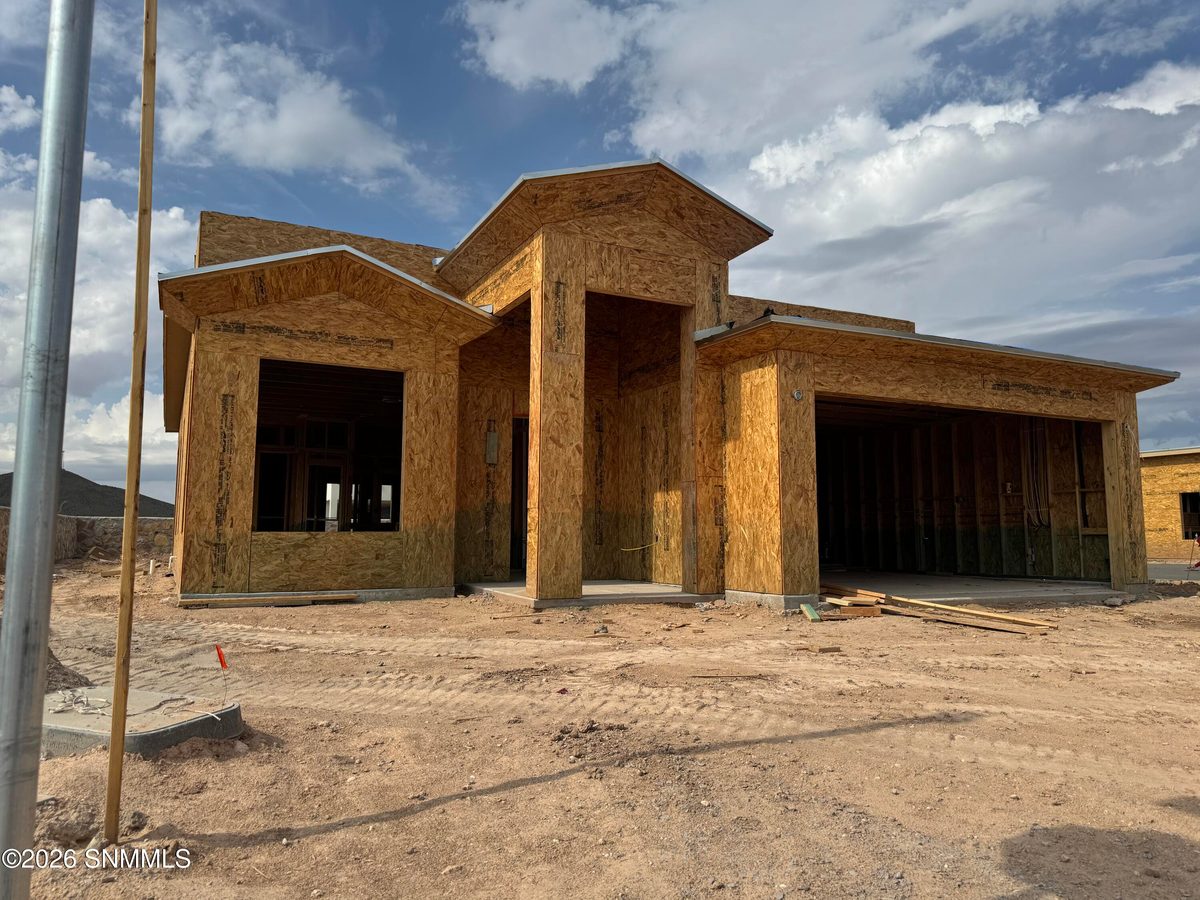 7475 Carolina Street, Las Cruces, NM 88012 photo 3