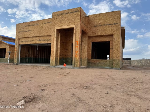 7469 Carolina Street, Las Cruces, NM – 4 bedroom, 1,553 sqft single family residence for sale at $312,950