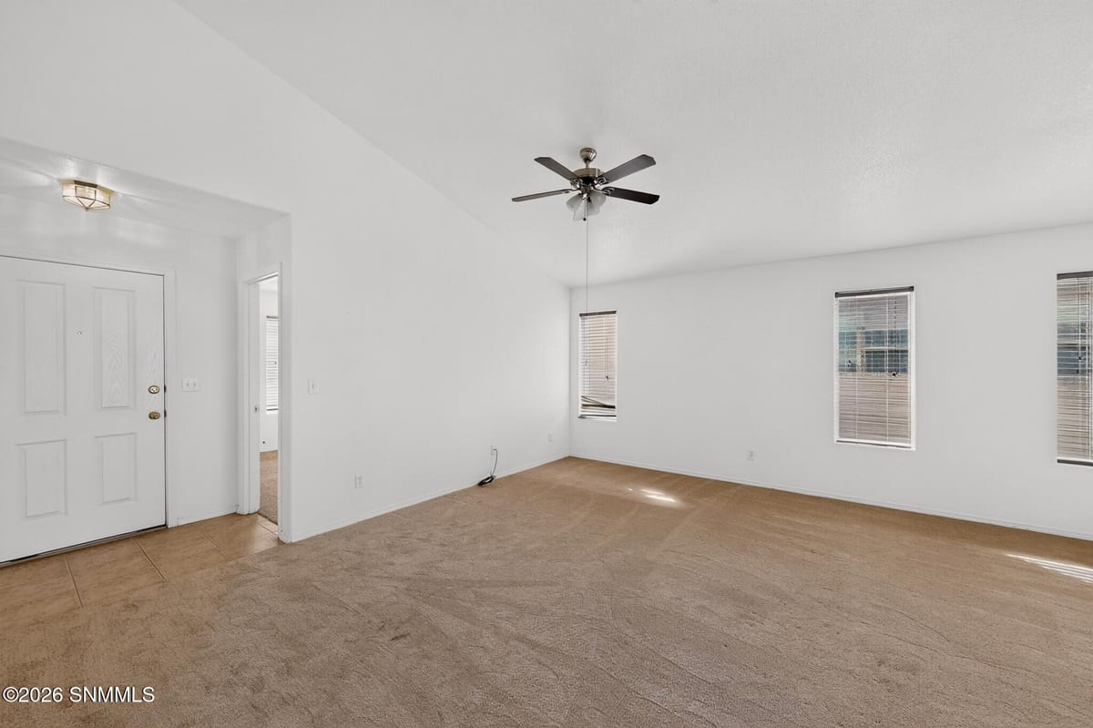 1381 Beltran Road, Las Cruces, NM 88007 photo 7