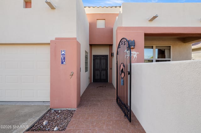 1714 Stone Mountain Lane, Las Cruces, NM 88011 photo 3