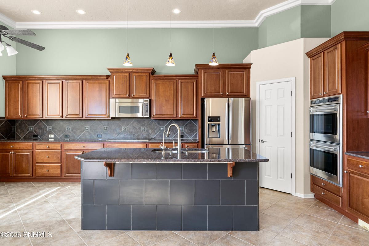 1714 Stone Mountain Lane, Las Cruces, NM 88011 photo 6