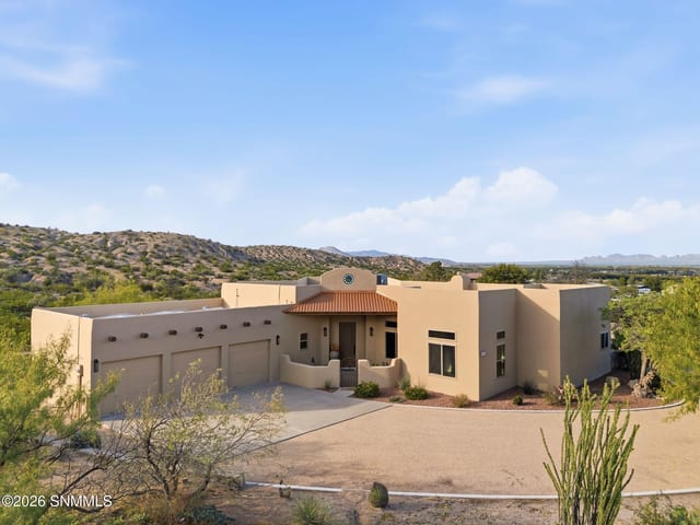 1810 Vista Sierra Court, Las Cruces, NM 88005, foto 2