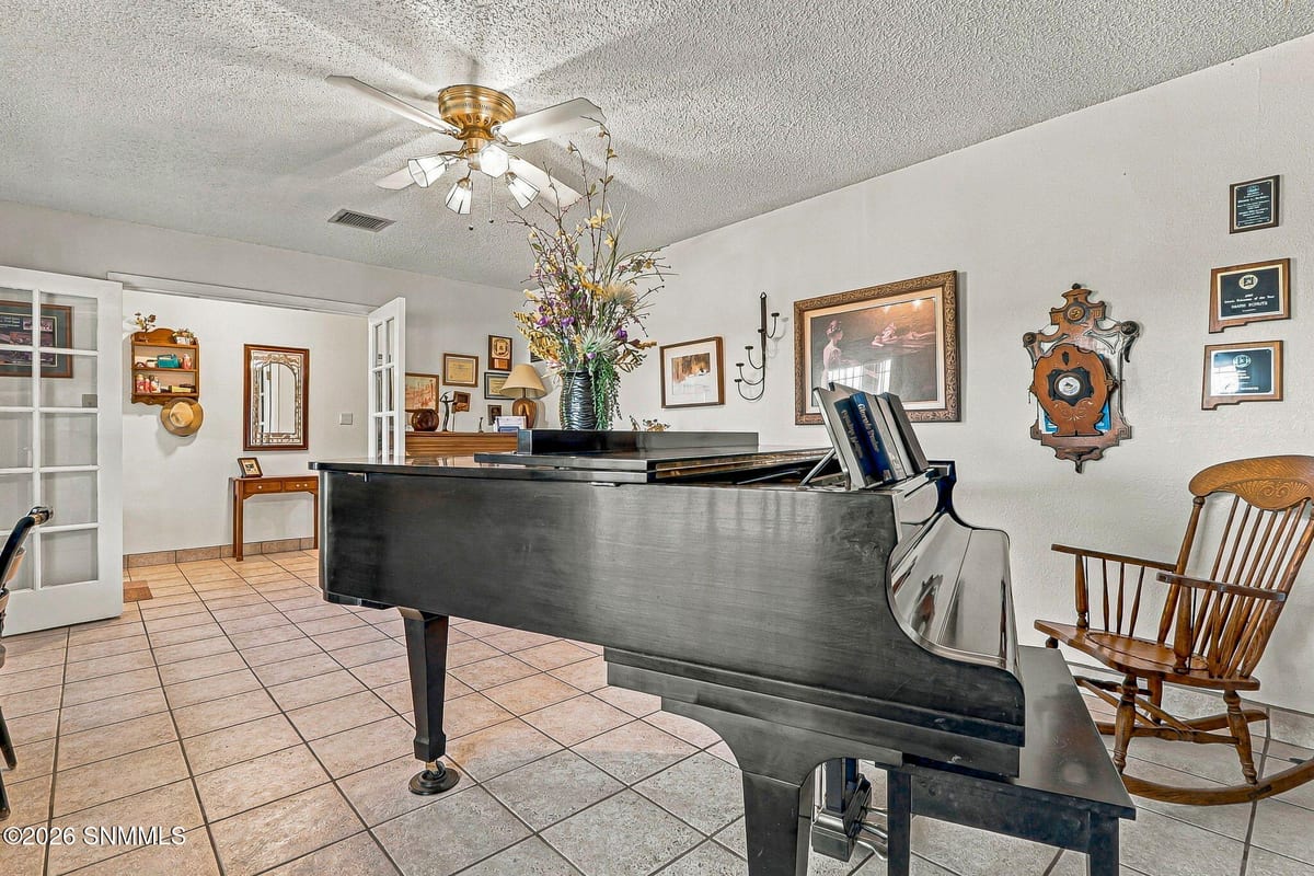 220 W Taylor Road, Las Cruces, NM 88007 photo 10