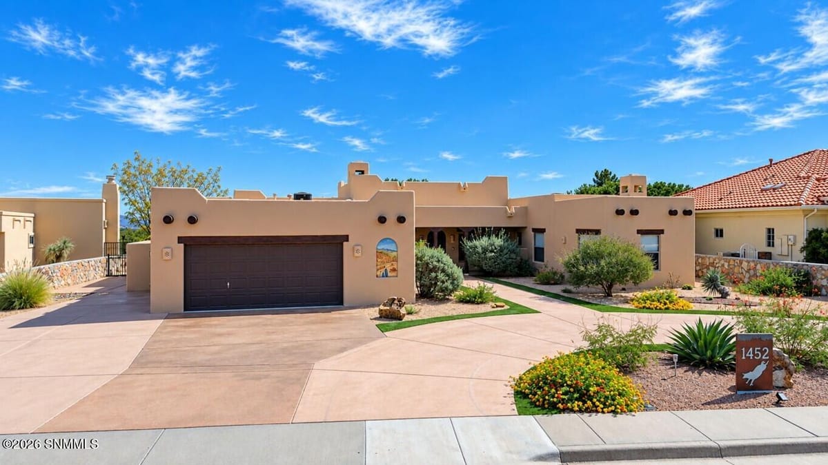 1452 Vista Del Cerro, Las Cruces, NM 88007 photo 5