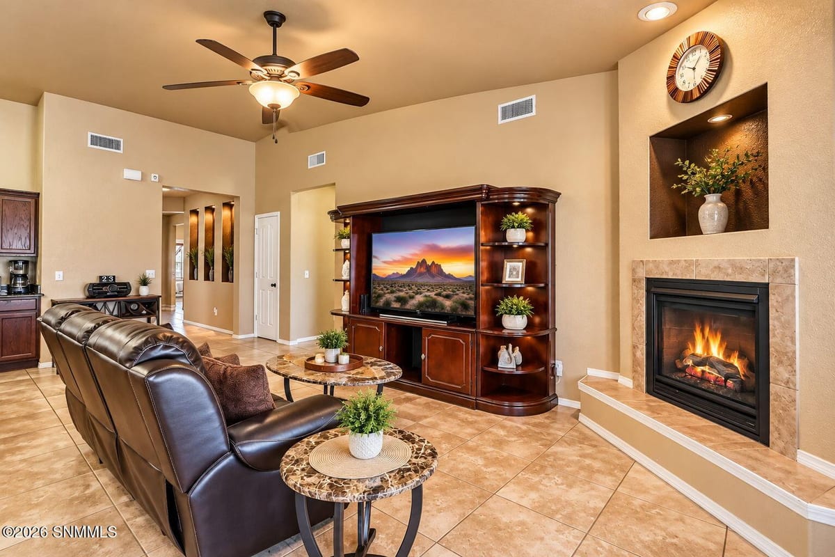 5874 Megan Street, Santa Teresa, NM 88008 photo 11