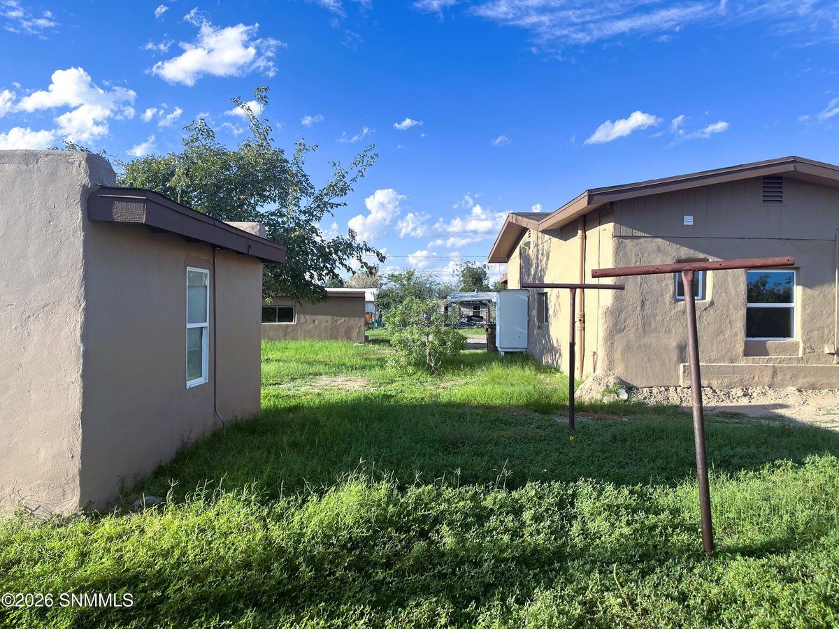 910 S Esperanza Street, Las Cruces, NM 88001 photo 11
