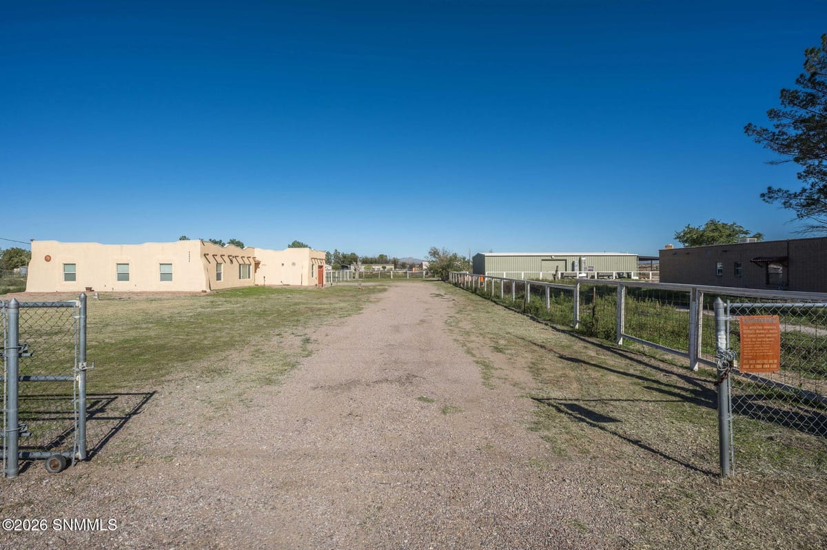 2856 Glass Road, Las Cruces, NM 88005, foto 2