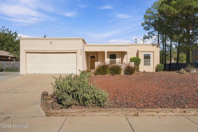 4656 April Place, Las Cruces, NM – 3 bedroom, 1,622 sqft single family residence for sale at $289,000